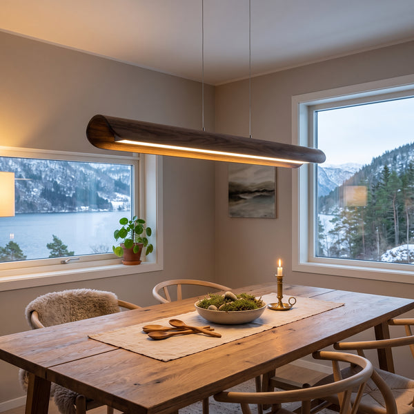 LED hengelampe Fjorden, naturlig, massivt tre, lengde 100 cm