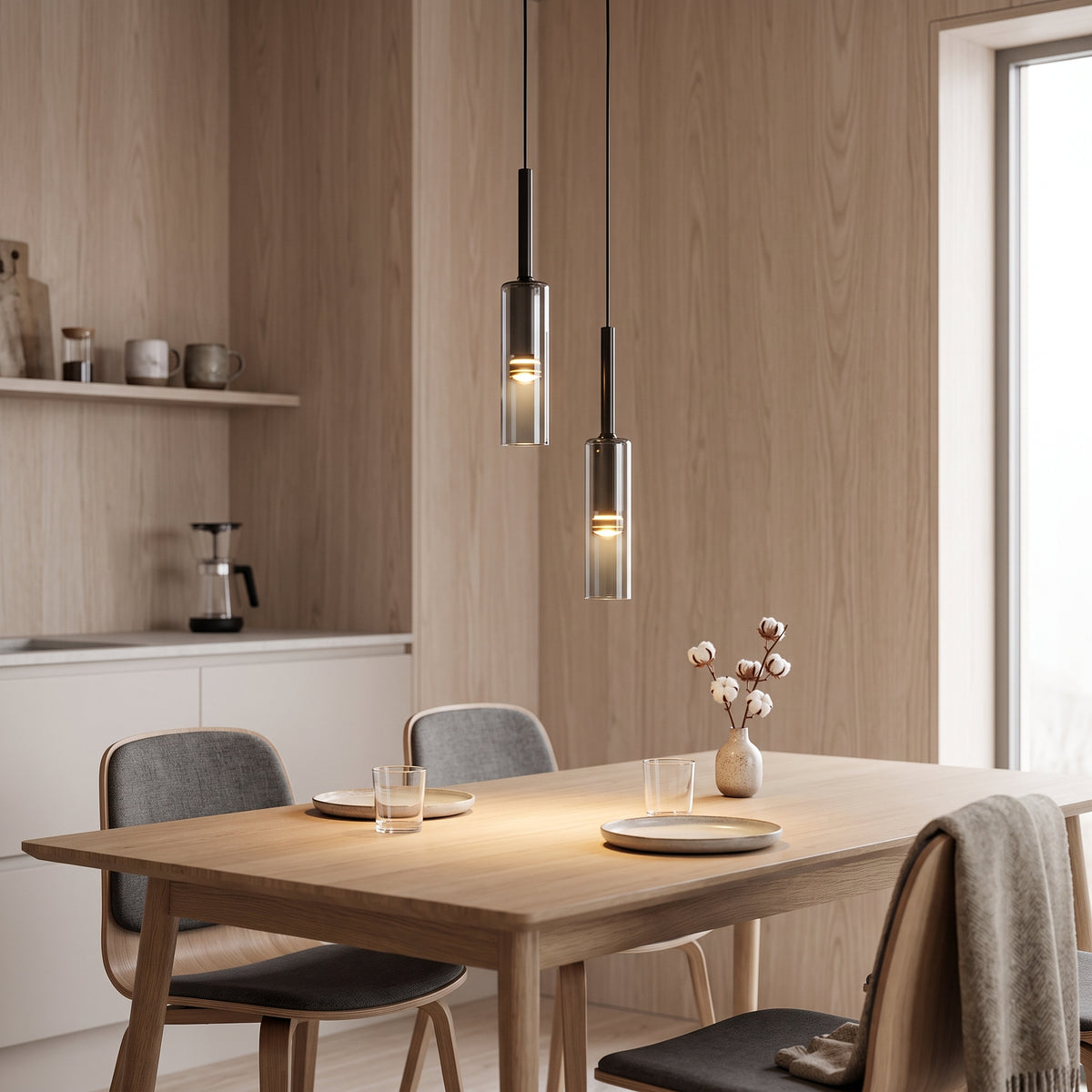 Hengelampe Larvik, glass, E14, justerbar høyde