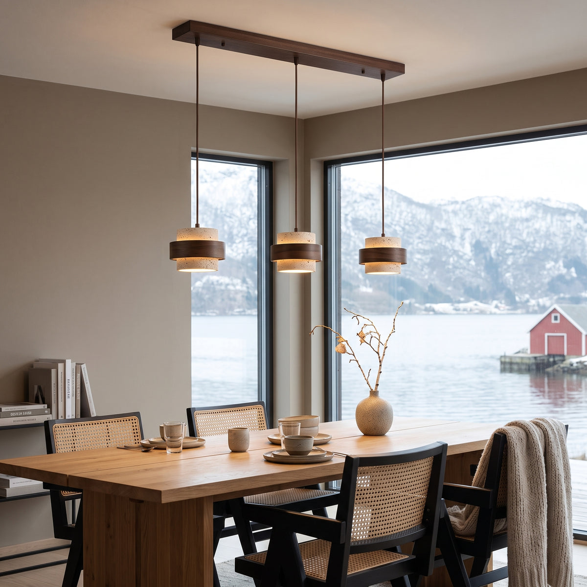 LED hengelampe Røros, naturlig, tre og stein, 3 lyskilder, lengde 80 cm